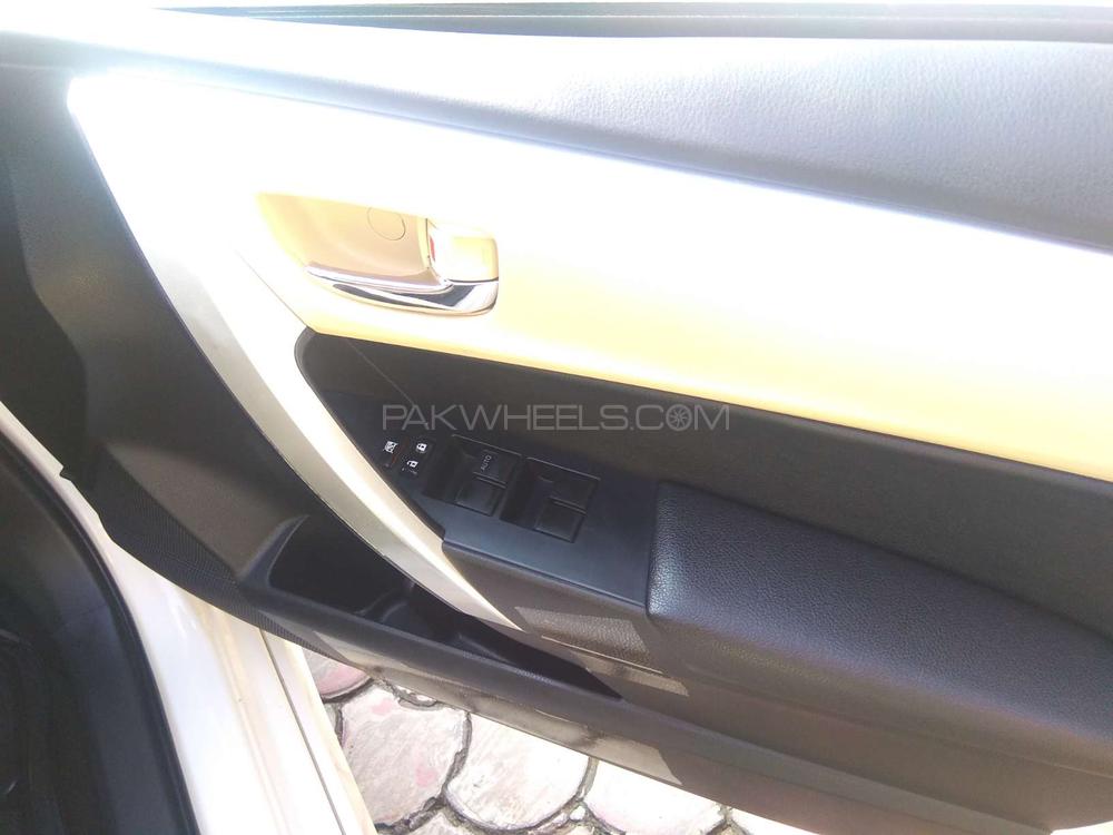 Toyota Corolla 2019 for Sale in Lahore Toyota Corolla 2019 for Sale in Lahore Image-10