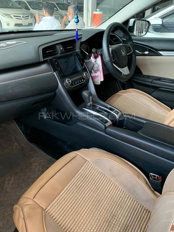 Honda Civic 2017 for Sale in Peshawar Honda Civic 2017 for Sale in Peshawar Image-5