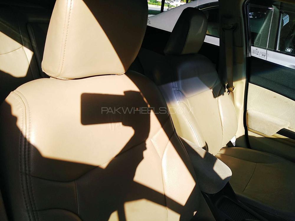Honda Civic 2014 for Sale in Rawalpindi Honda Civic 2014 for Sale in Rawalpindi Image-9