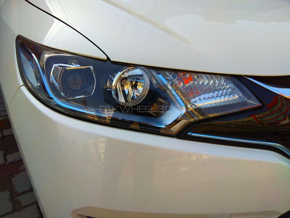 Honda Fit 2016 for Sale in Lahore Honda Fit 2016 for Sale in Lahore Image-4
