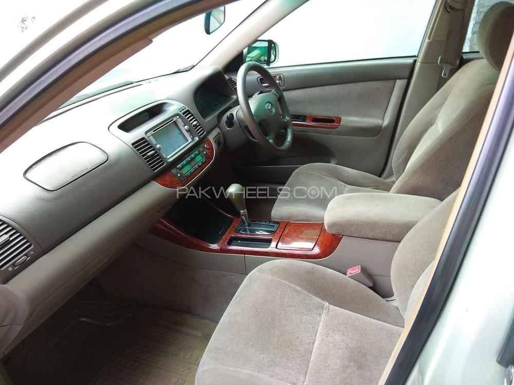 Toyota Camry 2003 for Sale in Lahore Toyota Camry 2003 for Sale in Lahore Image-4