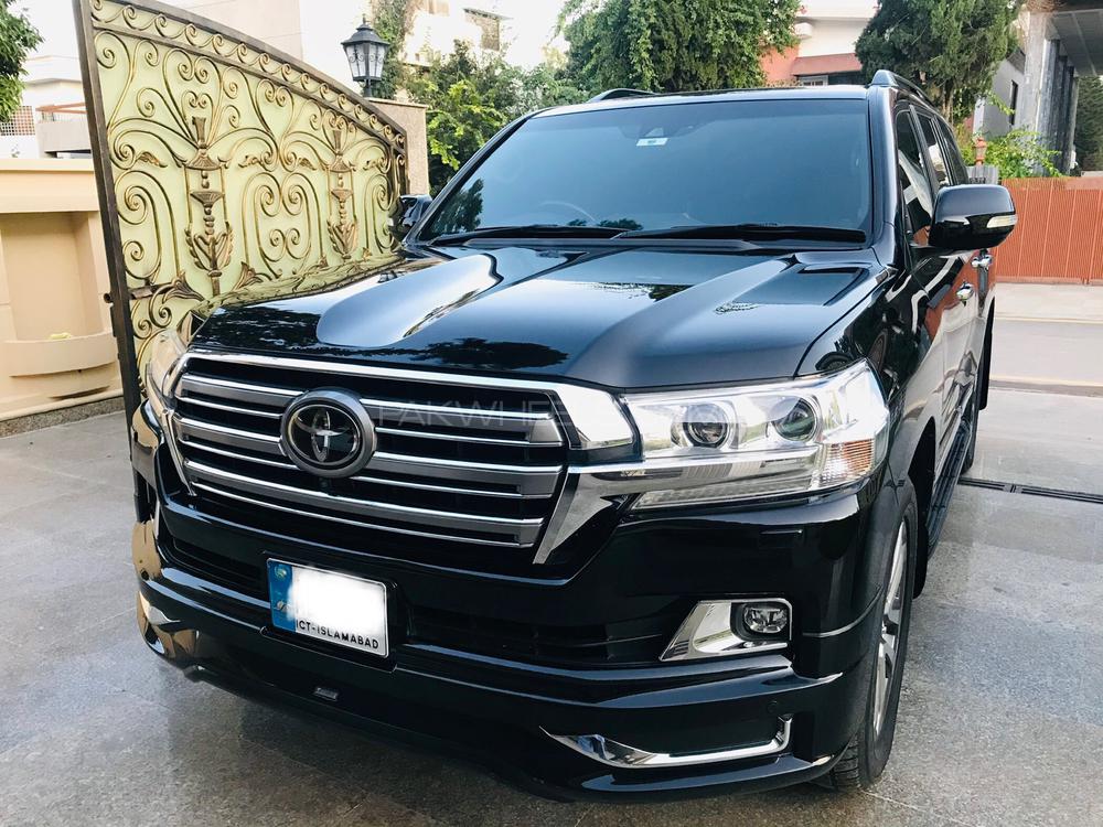 Toyota Land Cruiser 2017 for Sale in Islamabad Toyota Land Cruiser 2017 for Sale in Islamabad Image-14