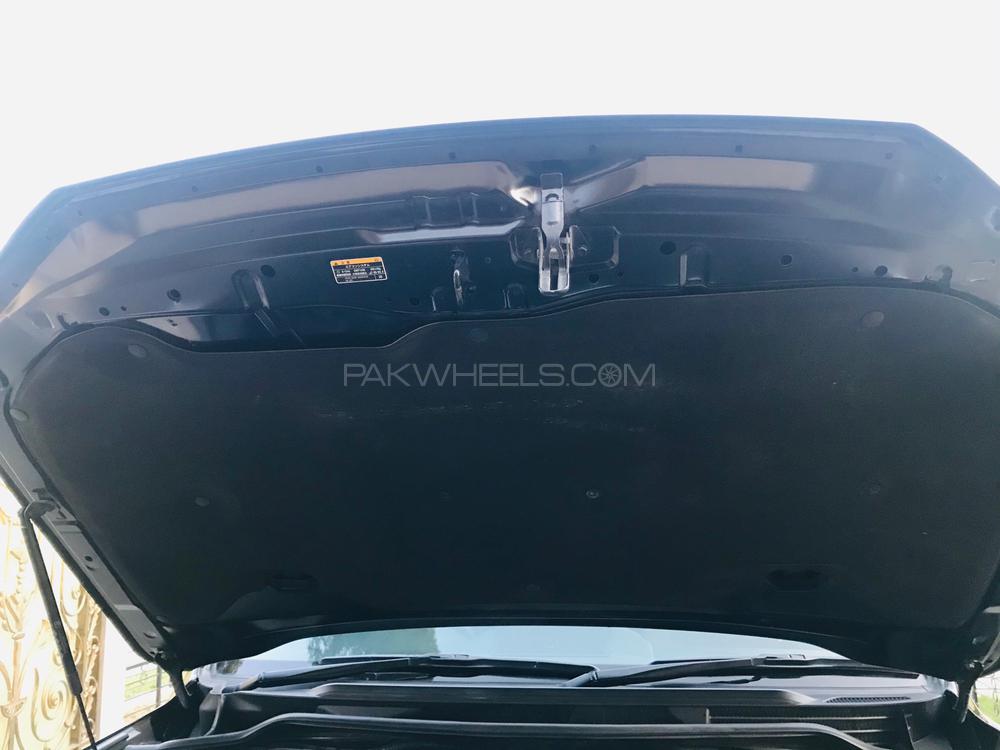 Toyota Land Cruiser 2017 for Sale in Islamabad Toyota Land Cruiser 2017 for Sale in Islamabad Image-18