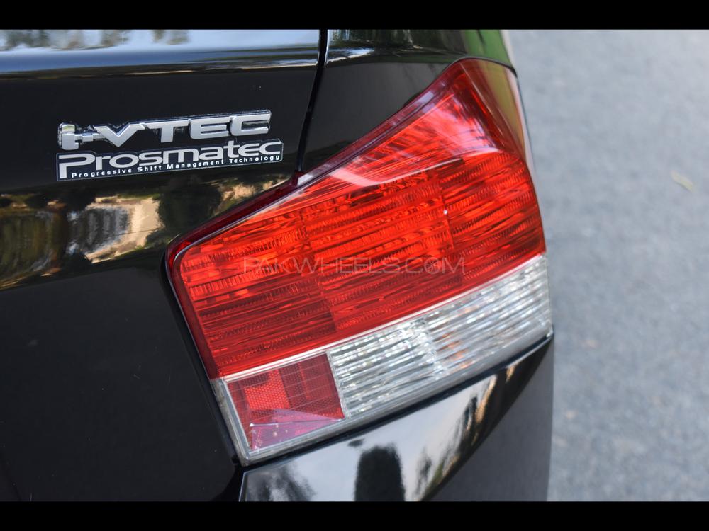 Honda City 2014 for Sale in Lahore Honda City 2014 for Sale in Lahore Image-12
