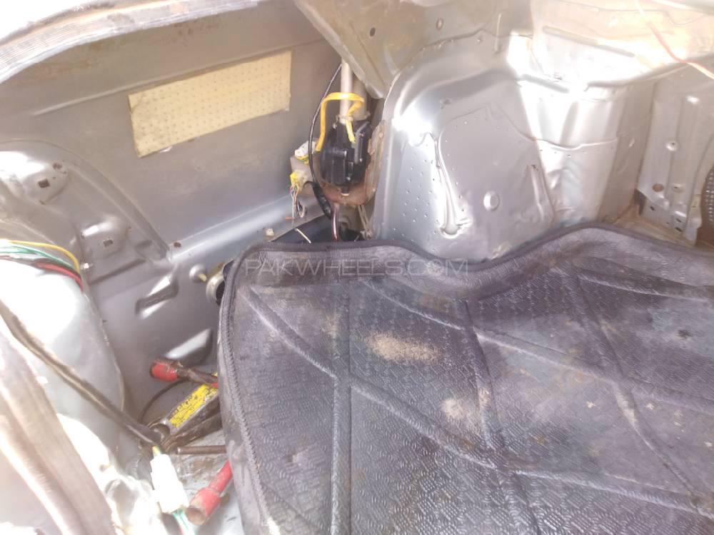 Toyota Corolla 2001 for Sale in Peshawar Toyota Corolla 2001 for Sale in Peshawar Image-5