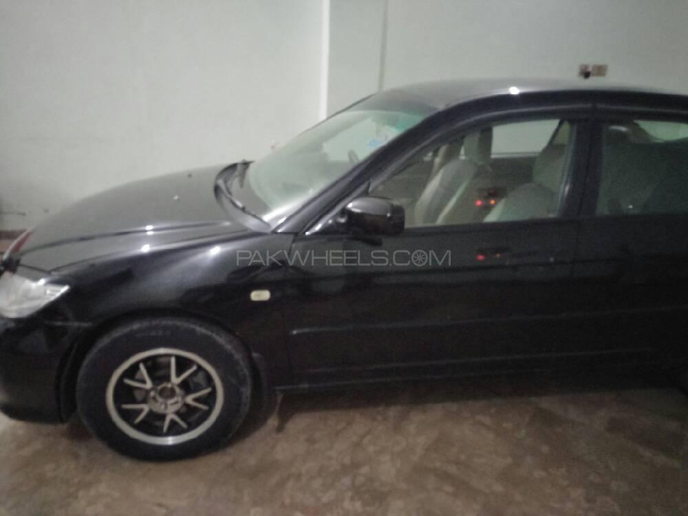 Honda Civic 2005 for Sale in Lahore Honda Civic 2005 for Sale in Lahore Image-2