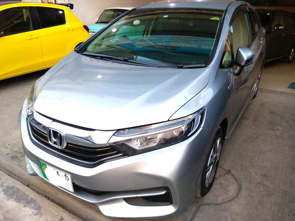 Honda Fit 2017 for Sale in Lahore Honda Fit 2017 for Sale in Lahore Image-3