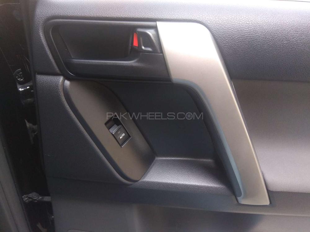 Toyota Prado 2012 for Sale in Karachi Toyota Prado 2012 for Sale in Karachi Image-18