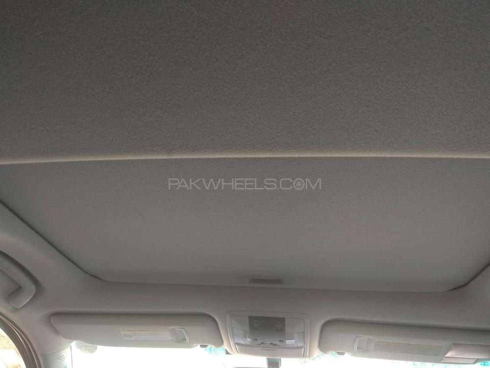 Toyota Prado 2012 for Sale in Karachi Toyota Prado 2012 for Sale in Karachi Image-19