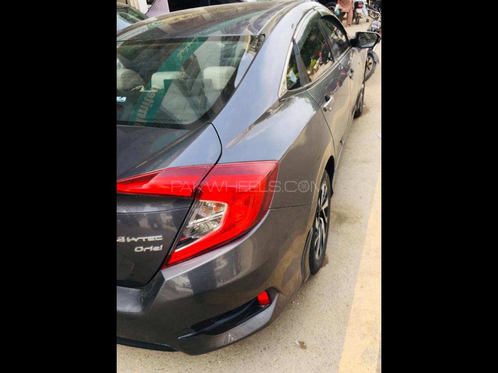 Honda Civic 2018 for Sale in Karachi Honda Civic 2018 for Sale in Karachi Image-5