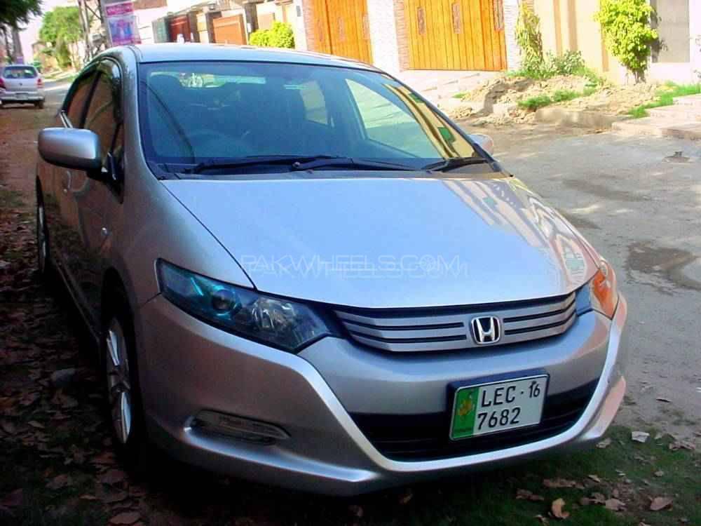 Honda Insight Exclusive 2009 for Sale in Lahore Image-1