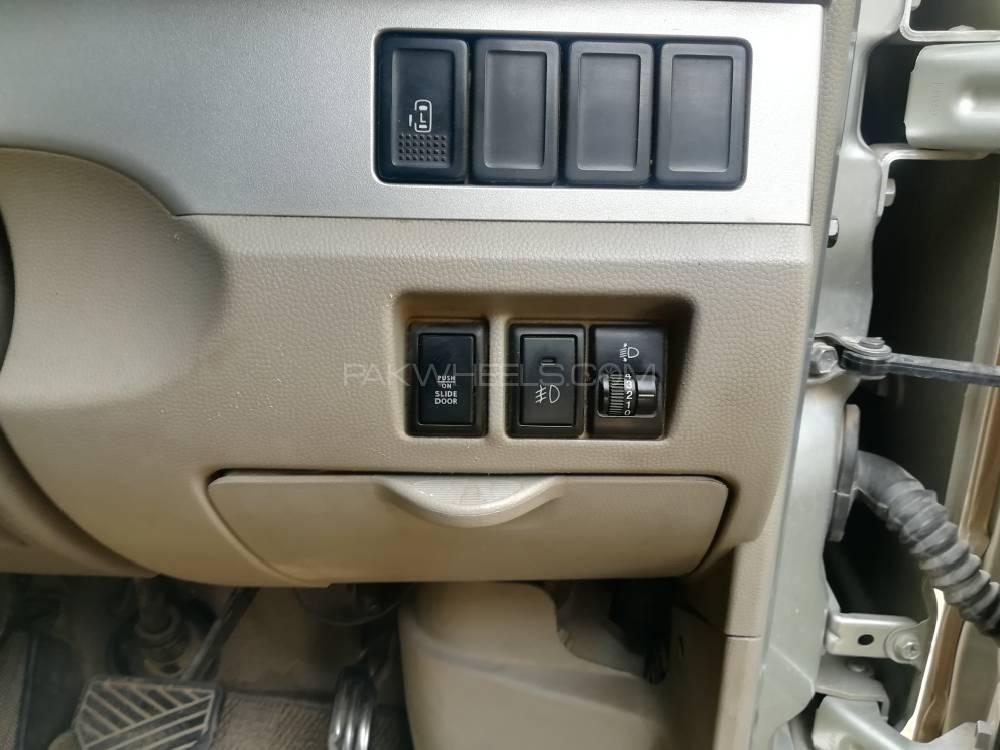 Suzuki Every Wagon 2010 for Sale in Abbottabad Suzuki Every Wagon 2010 for Sale in Abbottabad Image-9