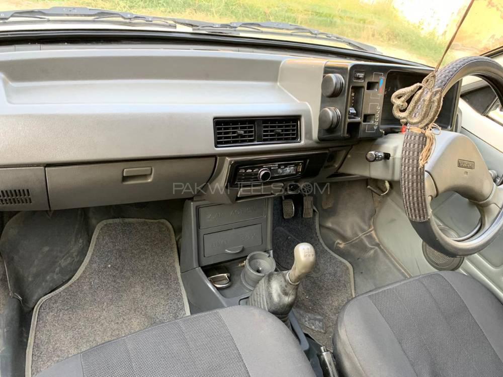 Suzuki Mehran 2016 for Sale in Rawalpindi Suzuki Mehran 2016 for Sale in Rawalpindi Image-4