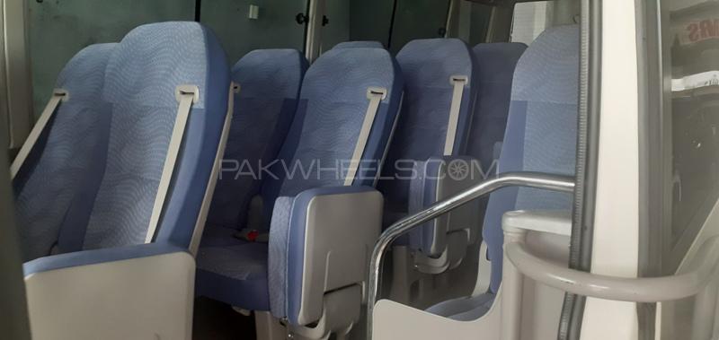 Toyota Coaster 2016 for Sale in Lahore Toyota Coaster 2016 for Sale in Lahore Image-14