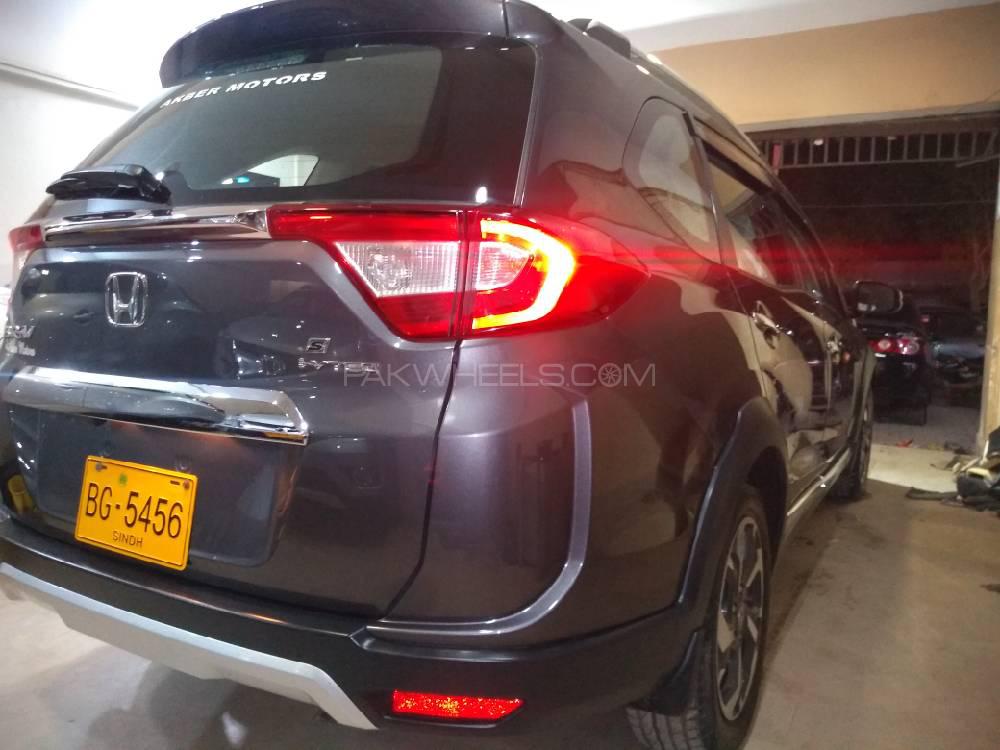 Honda BR-V 2017 for Sale in Karachi Honda BR-V 2017 for Sale in Karachi Image-11