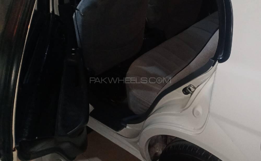 Honda Civic 2002 for Sale in Islamabad Honda Civic 2002 for Sale in Islamabad Image-12