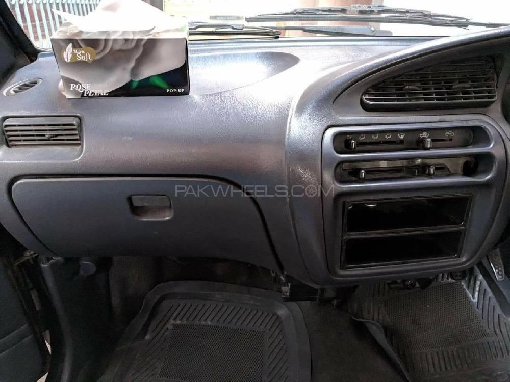 Daihatsu Cuore 2002 for Sale in Karachi Daihatsu Cuore 2002 for Sale in Karachi Image-6