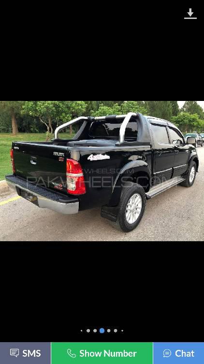 Toyota Hilux 2015 for Sale in Sialkot Image-1
