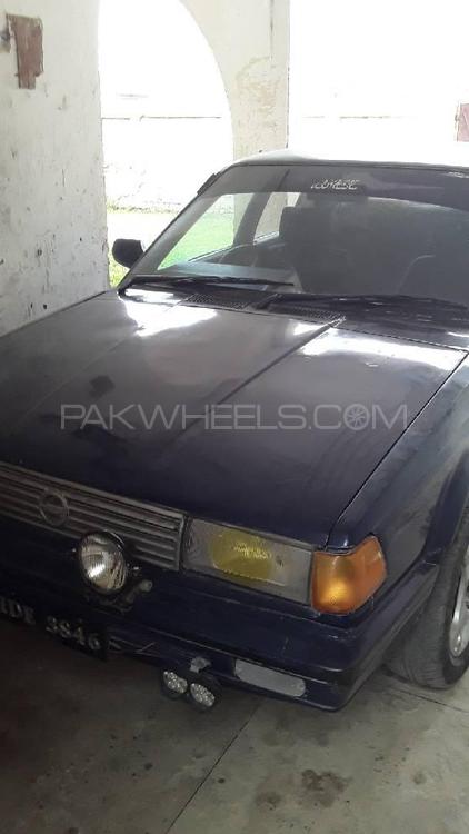 Nissan Sunny 1987 for Sale in Karak Image-1