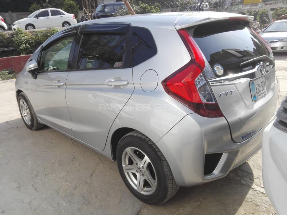 Honda Fit 2016 for Sale in Islamabad Honda Fit 2016 for Sale in Islamabad Image-3