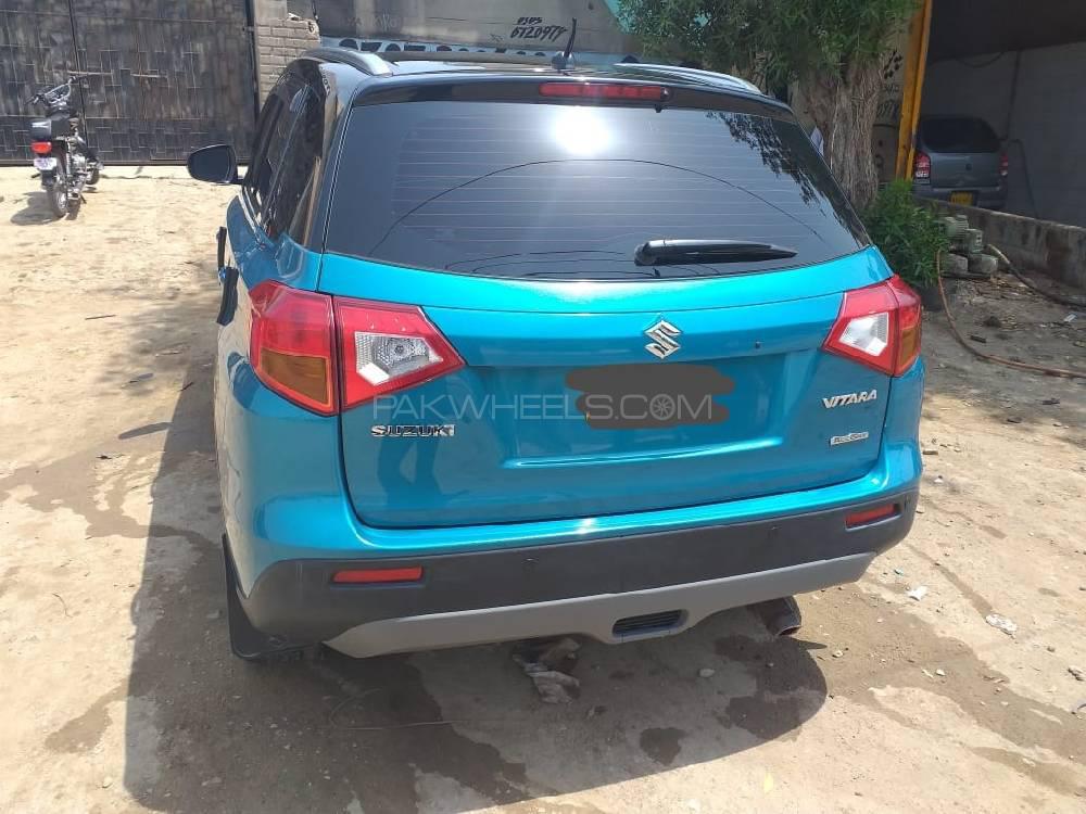 Suzuki Vitara 2018 for Sale in Karachi Suzuki Vitara 2018 for Sale in Karachi Image-2