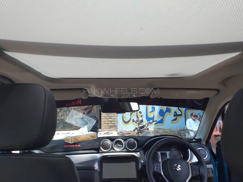 Suzuki Vitara 2018 for Sale in Karachi Suzuki Vitara 2018 for Sale in Karachi Image-11