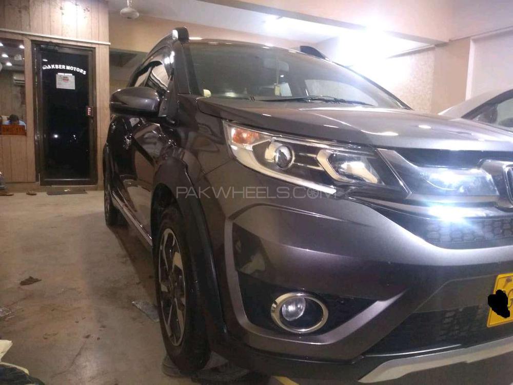 Honda BR-V 2017 for Sale in Karachi Honda BR-V 2017 for Sale in Karachi Image-2