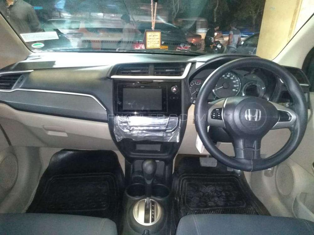 Honda BR-V 2017 for Sale in Karachi Honda BR-V 2017 for Sale in Karachi Image-7