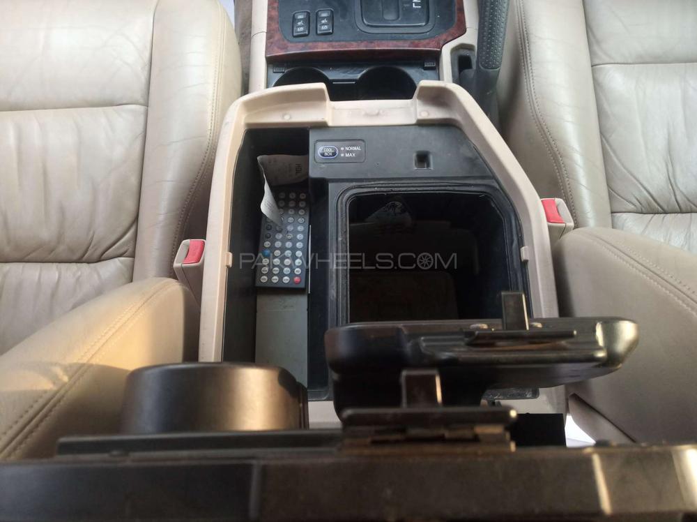 ٹویوٹا لینڈ کروزر 1998 for Sale in کراچی ٹویوٹا لینڈ کروزر 1998 for Sale in کراچی Image-16