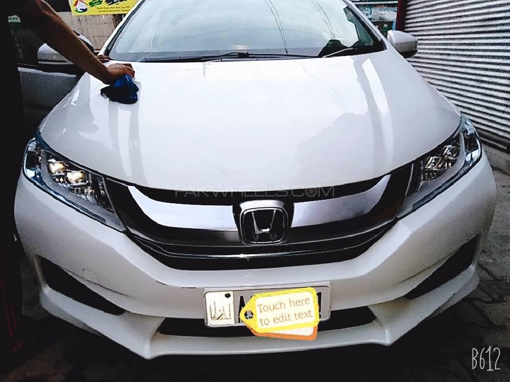 Honda Grace Hybrid 2014 for Sale in Peshawar Honda Grace Hybrid 2014 for Sale in Peshawar Image-4