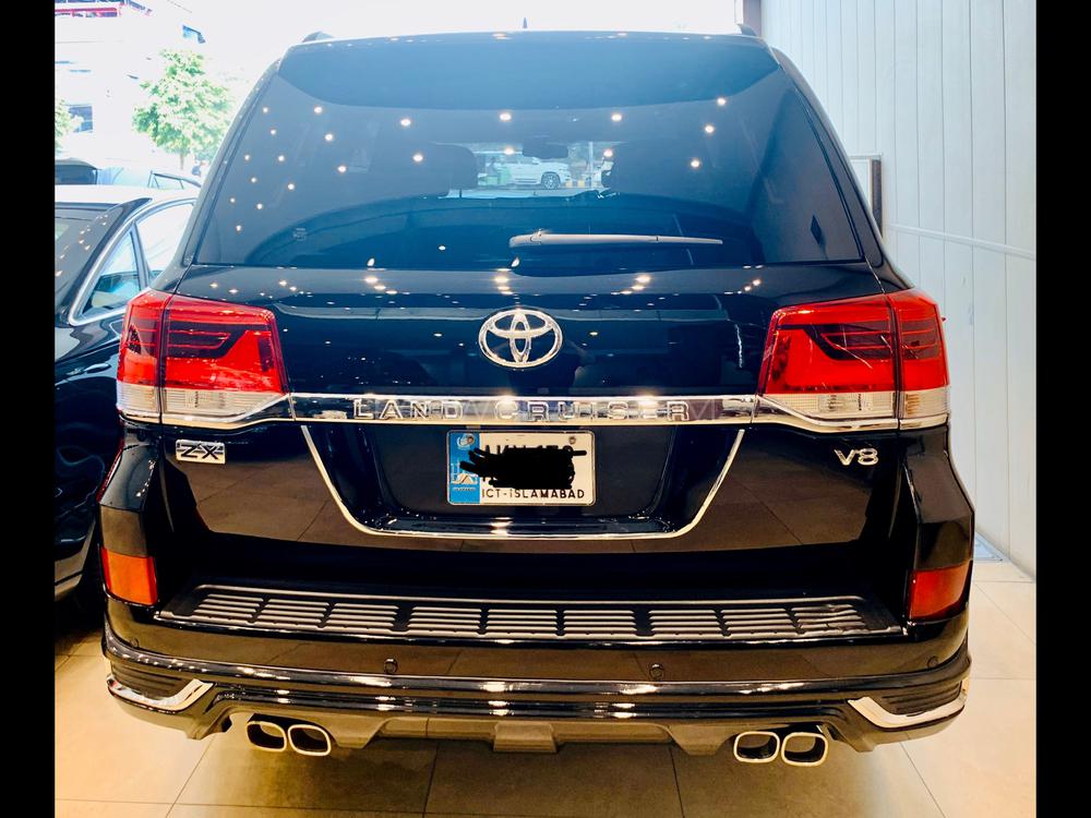Toyota Land Cruiser 2012 for Sale in Lahore Toyota Land Cruiser 2012 for Sale in Lahore Image-14