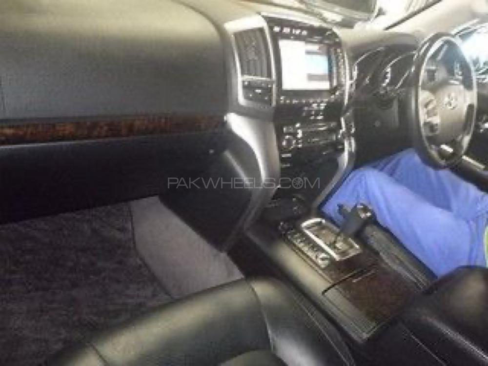 Toyota Land Cruiser 2012 for Sale in Lahore Toyota Land Cruiser 2012 for Sale in Lahore Image-20