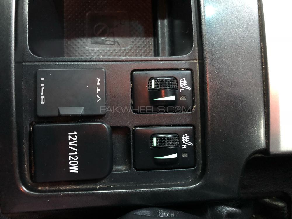Toyota Prado 2013 for Sale in Islamabad Toyota Prado 2013 for Sale in Islamabad Image-14