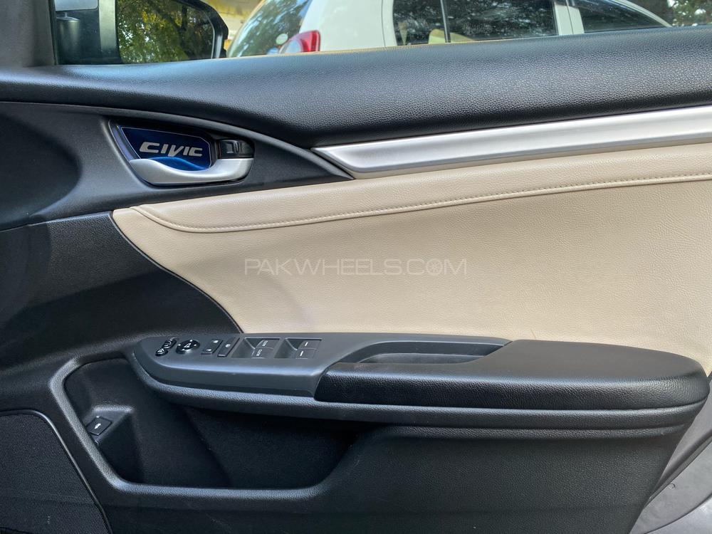 Honda Civic 2017 for Sale in Islamabad Honda Civic 2017 for Sale in Islamabad Image-4