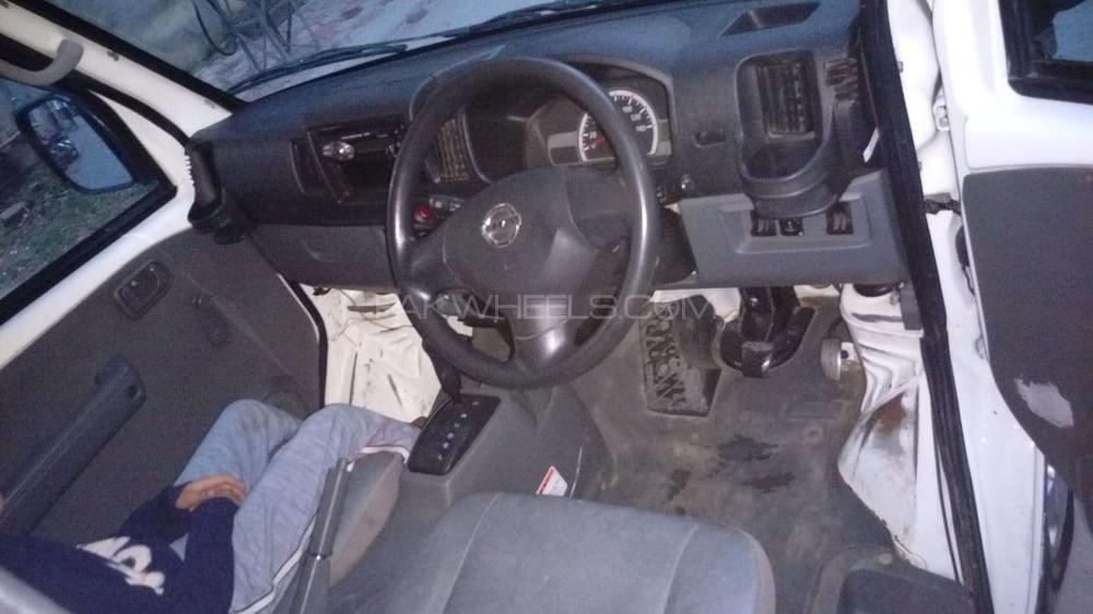 نسان کلپر 2010 for Sale in لاہور نسان کلپر 2010 for Sale in لاہور Image-6