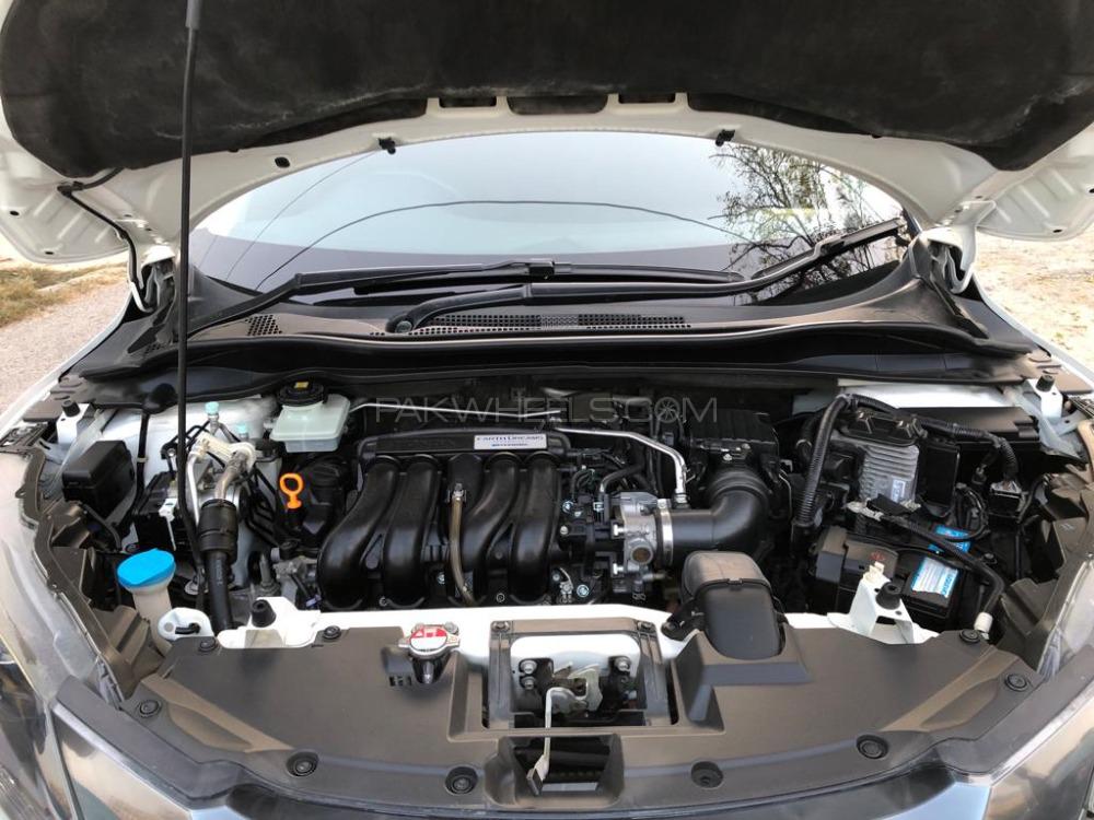 Honda Vezel 2014 for Sale in Islamabad Honda Vezel 2014 for Sale in Islamabad Image-6