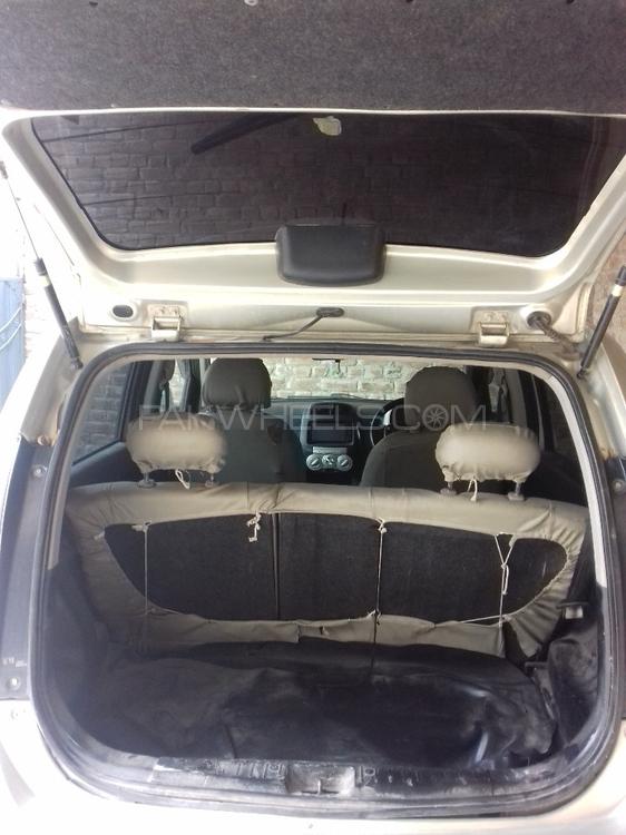 Toyota Passo 2005 for Sale in Peshawar Toyota Passo 2005 for Sale in Peshawar Image-9