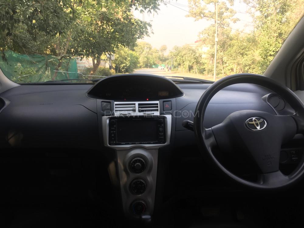 Toyota Vitz 2007 for Sale in Peshawar Toyota Vitz 2007 for Sale in Peshawar Image-3