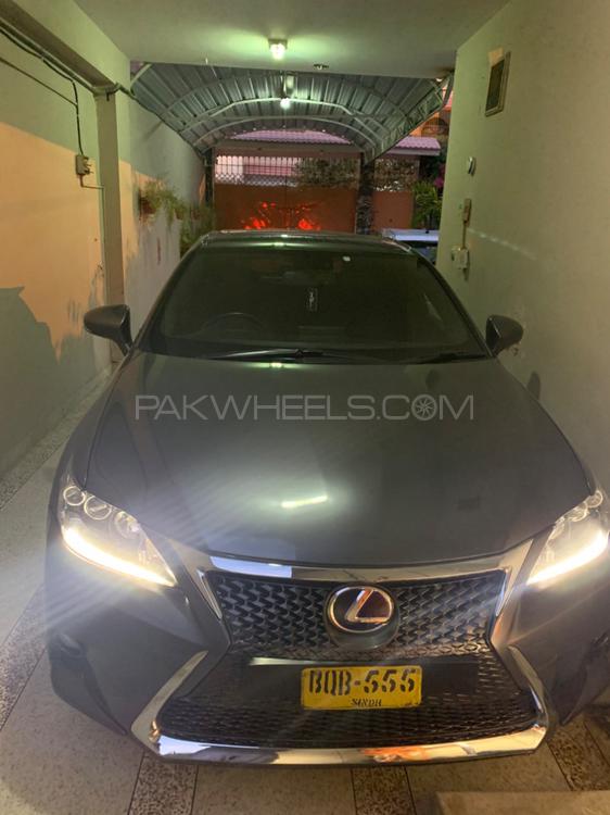 Lexus CT200h 2017 for Sale in Karachi Lexus CT200h 2017 for Sale in Karachi Image-5
