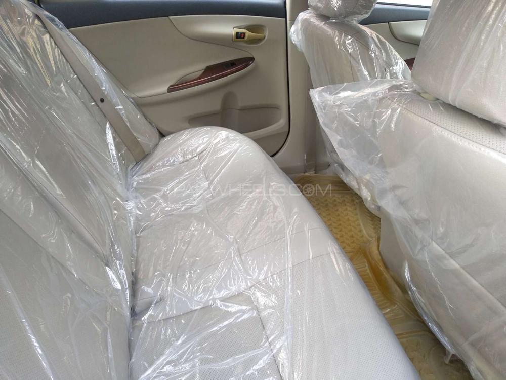 Toyota Corolla 2013 for Sale in Karachi Toyota Corolla 2013 for Sale in Karachi Image-10