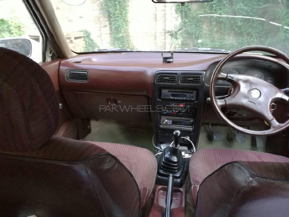 Nissan Sunny 1993 for Sale in Nowshera Image-1