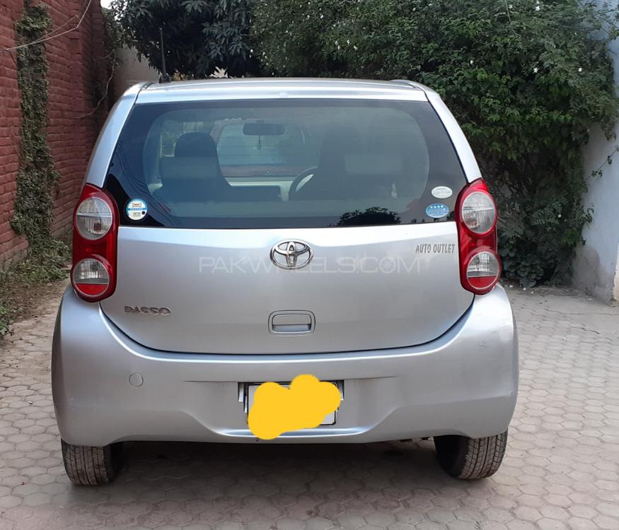 Toyota Passo 2010 for Sale in Peshawar Toyota Passo 2010 for Sale in Peshawar Image-4