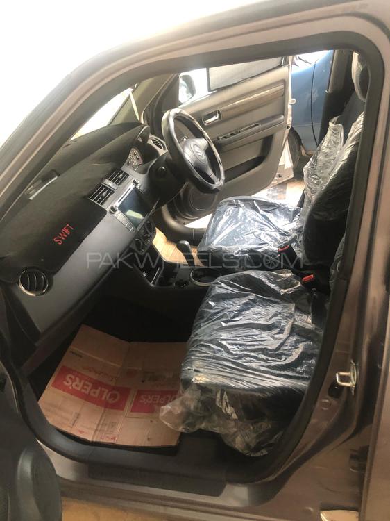 Suzuki Swift 2019 for Sale in Karachi Suzuki Swift 2019 for Sale in Karachi Image-6