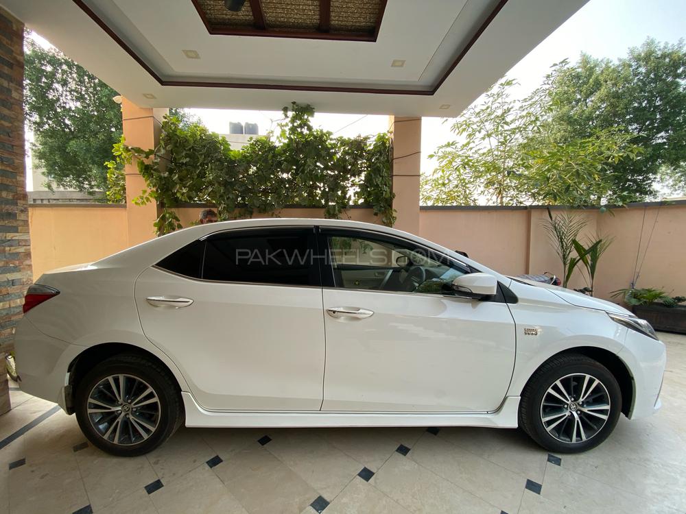 Toyota Corolla 2019 for Sale in Sialkot Toyota Corolla 2019 for Sale in Sialkot Image-4