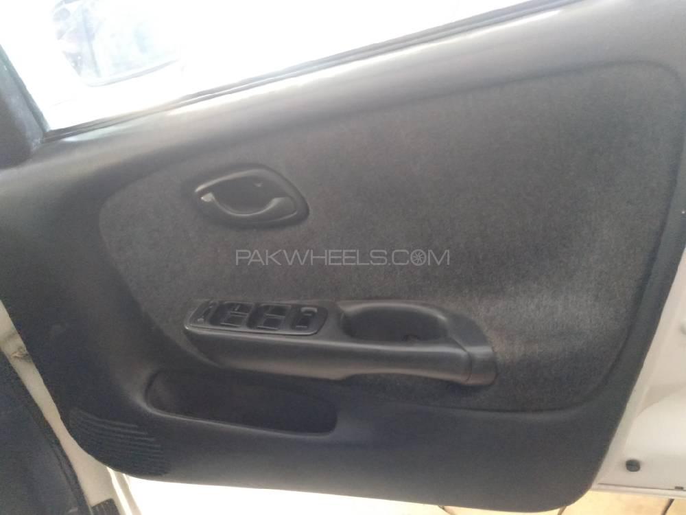 Suzuki Baleno 2001 for Sale in Rahim Yar Khan Suzuki Baleno 2001 for Sale in Rahim Yar Khan Image-5