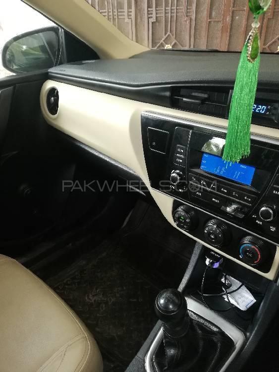 Toyota Corolla 2017 for Sale in Sargodha Toyota Corolla 2017 for Sale in Sargodha Image-17