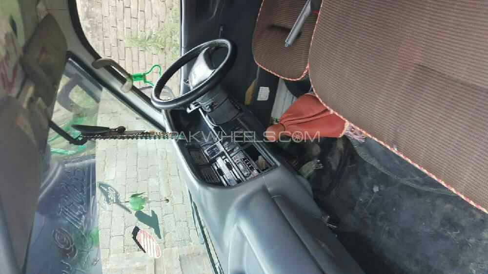 Toyota Hiace 1990 for Sale in Mardan Toyota Hiace 1990 for Sale in Mardan Image-6