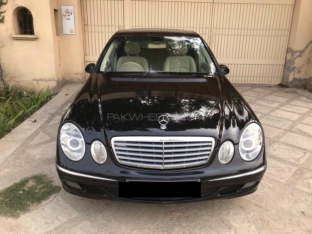 Mercedes Benz E Class 2003 for Sale in Sahiwal Mercedes Benz E Class 2003 for Sale in Sahiwal Image-8