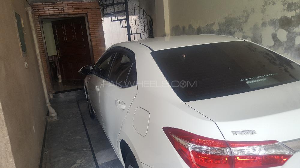 Toyota Corolla 2016 for Sale in Peshawar Toyota Corolla 2016 for Sale in Peshawar Image-3