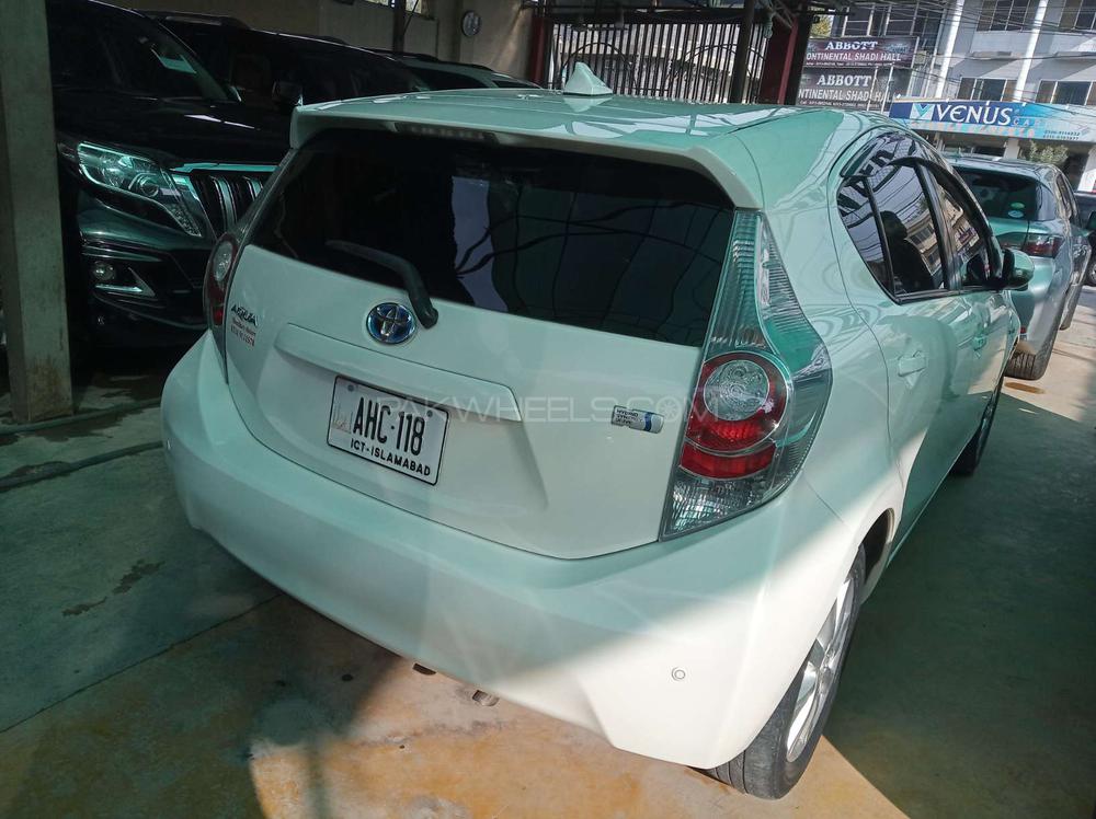 Toyota Aqua 2014 for Sale in Abbottabad Toyota Aqua 2014 for Sale in Abbottabad Image-3